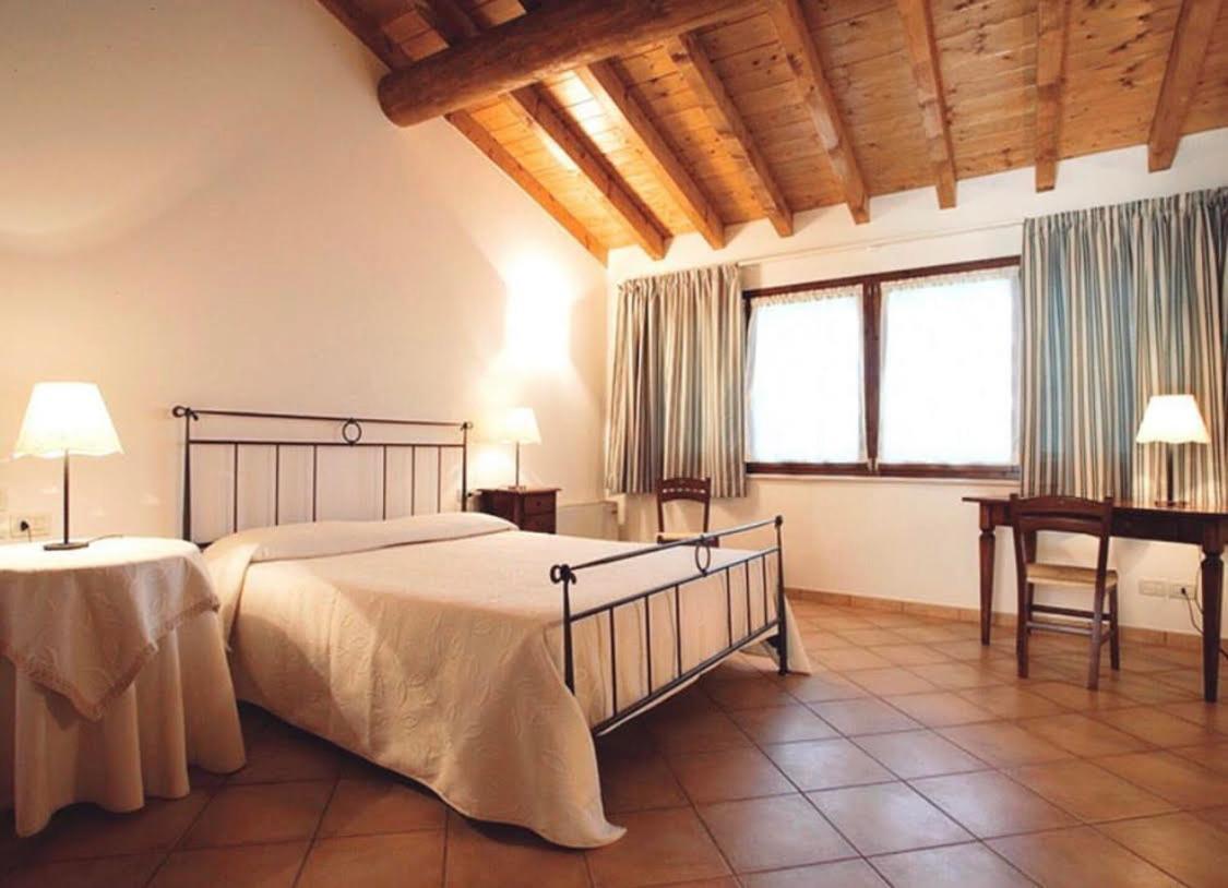 Agriturismo Bitturelli 庞蒂索明西奥 外观 照片