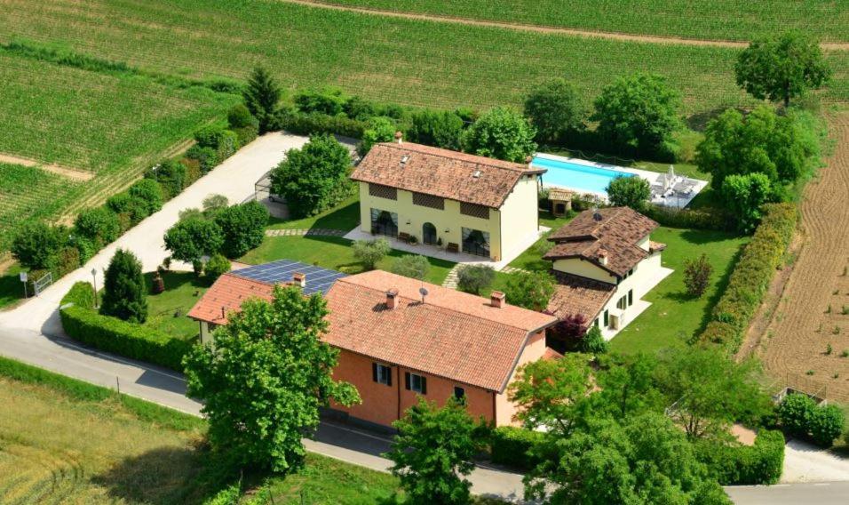 Agriturismo Bitturelli 庞蒂索明西奥 外观 照片